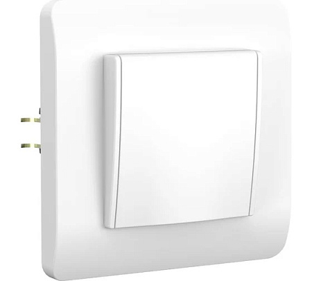 (NEW3-E) Розетка с/з со шторками с крышкой 16А IP44 белая CHINT